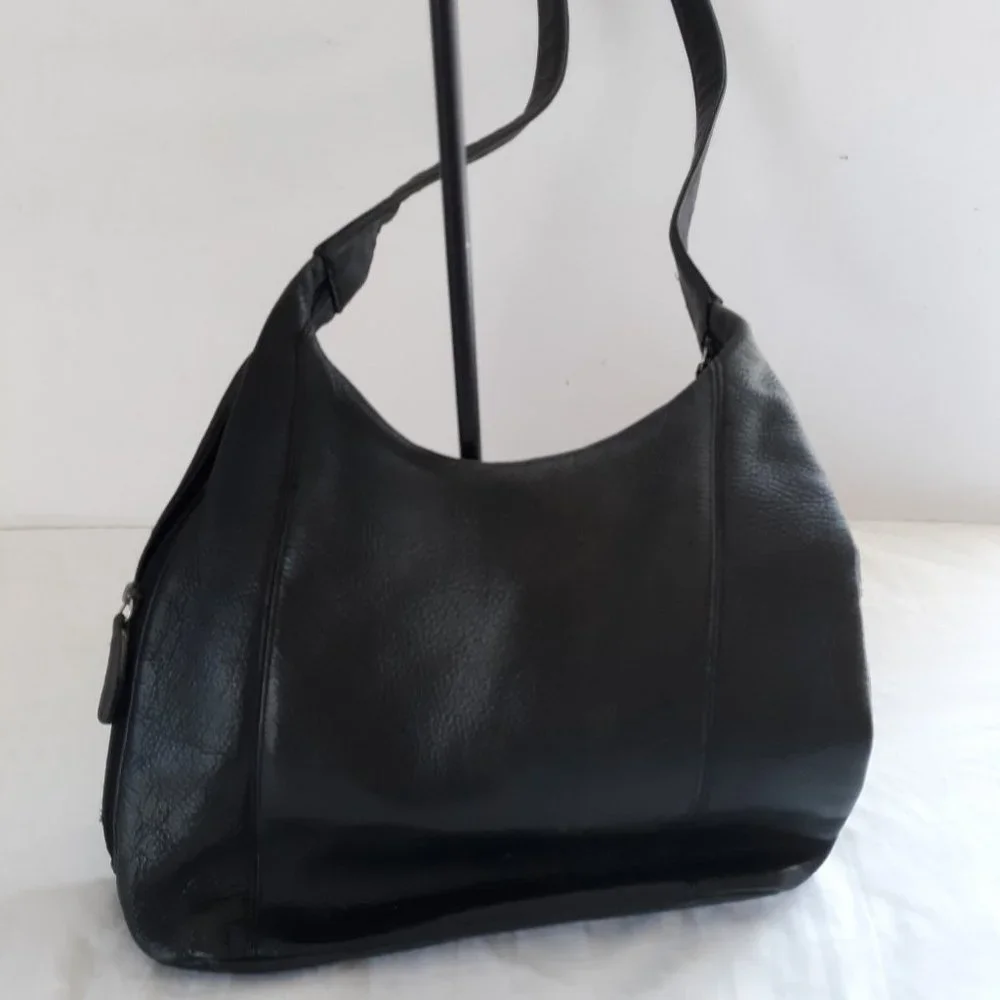 Tignanello Black Leather Overshoulder Bag